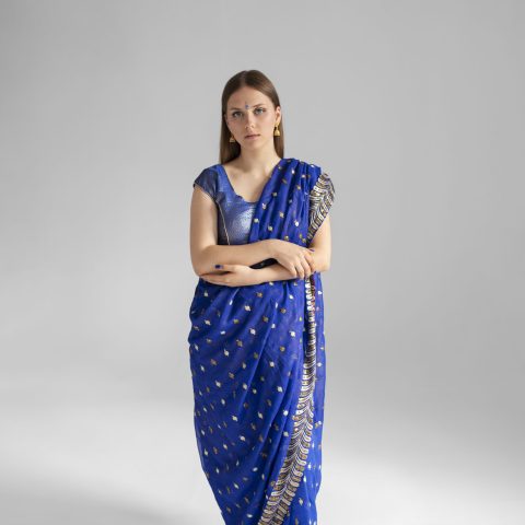 studio-portrait-young-woman-wearing-traditional-sari-garment